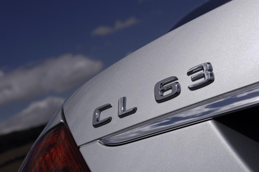  Mercedes-Benz CL63 AMG 2007 года  (фото 12 из 28)